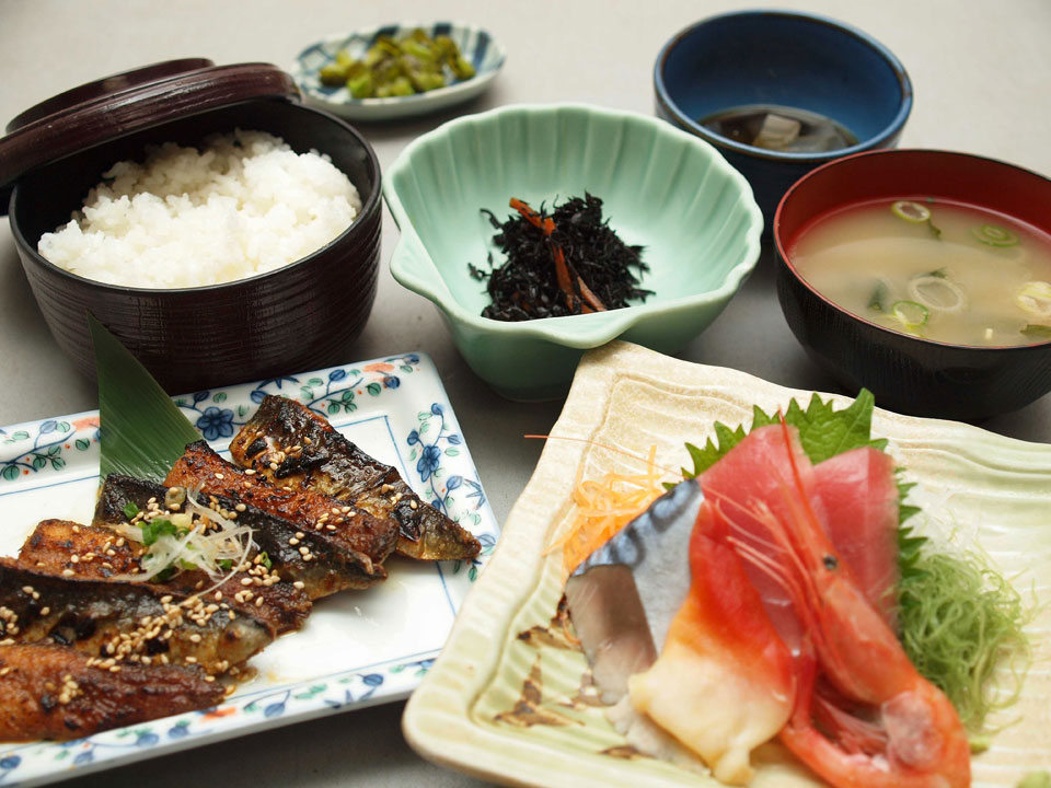 さしみ蒲焼き御膳